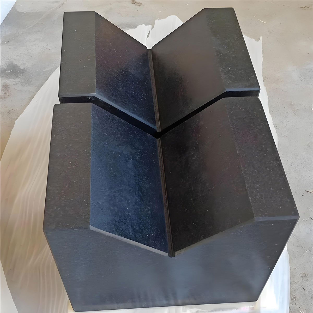 High-precision V-block calibration - Image 2