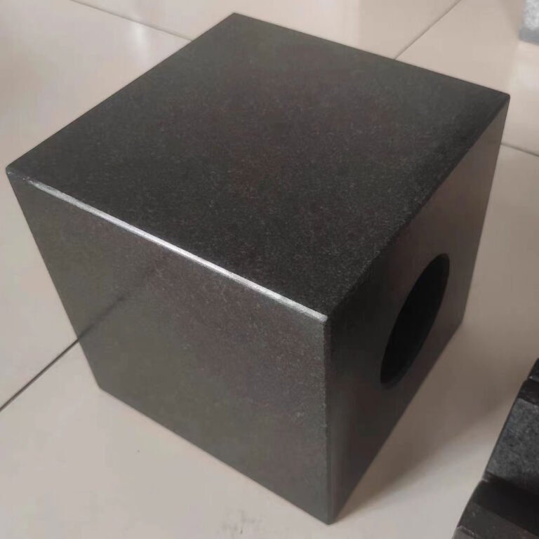 What is the accuracy grade standard for granite square boxes?